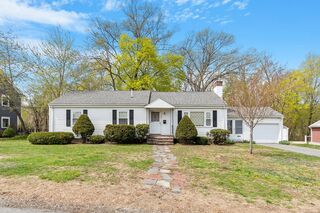 Photo of 32 Linwood Street Chelmsford, MA 01824