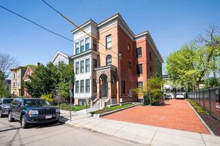 Photo of 43 Essex St Cambridge, MA 02139