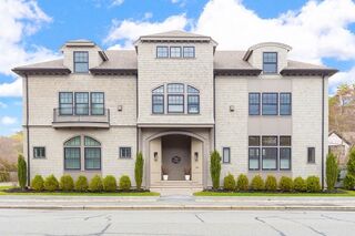 Photo of 582 Hale St Prides Crossing, MA 01915