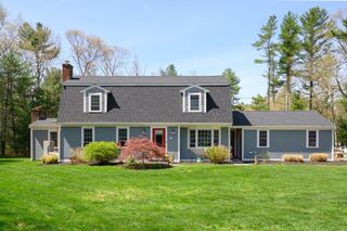 Photo of 20 Buckboard Rd Duxbury, MA 02332
