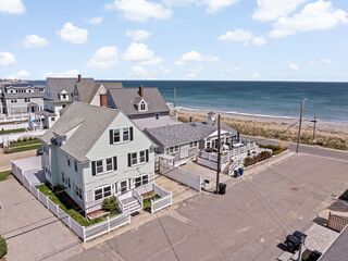 Photo of 71 J St Hull, MA 02045