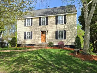 Photo of 33 Wayside Ln Ashland, MA 01721