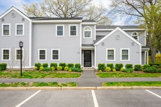 Photo of 1002 Tuckers Lane Hingham, MA 02043