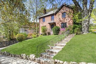 Photo of 36 Blake Rd Brookline, MA 02445