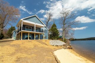 Photo of 74 Lakeshore Dr Ashburnham, MA 01430