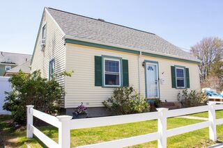 Photo of 57 West St New Bedford, MA 02740