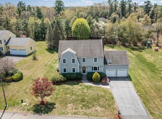 Photo of 7 Heritage Ln Canton, MA 02021