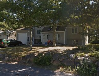 Photo of 10 Laura Ln Pocasset, MA 02532