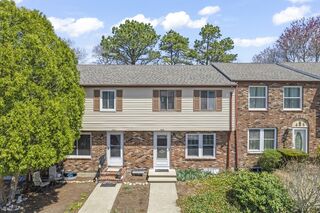 Photo of 404 Village Dr Bourne, MA 02532