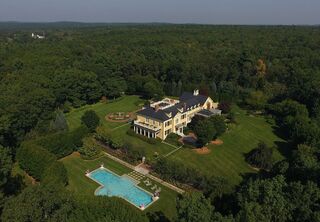 Photo of real estate for sale located at 495 Hugh Cargill Rd Concord, MA 01742