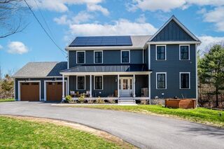 Photo of 13 Turkey Hill Rd West Newbury, MA 01985