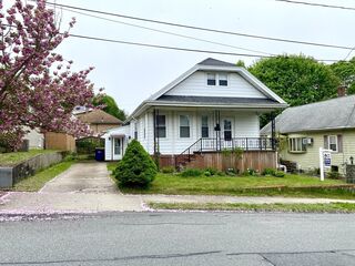 Photo of 13 Deane St Fairhaven, MA 02719