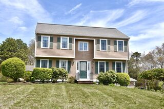Photo of 6 Oak Bluff Rd Sagamore Beach, MA 02562