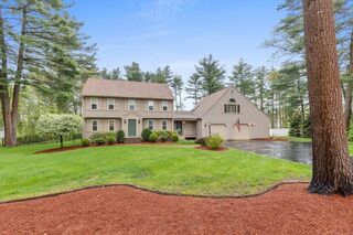 Photo of 54 King Hill Rd Hanover, MA 02339