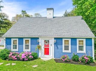 Photo of 881 State Rd Manomet, MA 02360