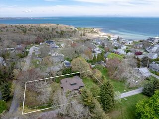Photo of real estate for sale located at 21 Antassawamock Rd Mattapoisett, MA 02739