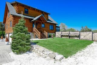 Photo of real estate for sale located at 689 Sconticut Neck Road Fairhaven, MA 02719