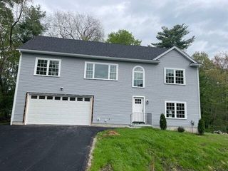 Photo of 25 Ash St Webster, MA 01570
