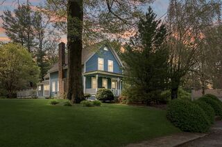 Photo of 27 Water St Leicester, MA 01524