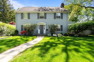 Photo of 200 Lincoln St Newton Highlands, MA 02461