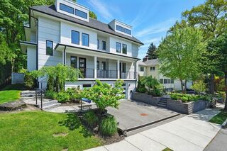 Photo of 14 Princeton St Newtonville, MA 02458