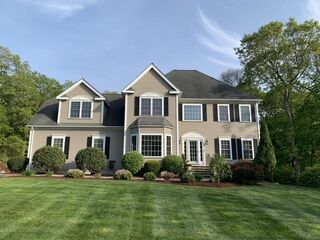 Photo of 13 Larkin Lane Hopedale, MA 01747