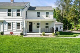 Photo of 5 Elm Middleton, MA 01949
