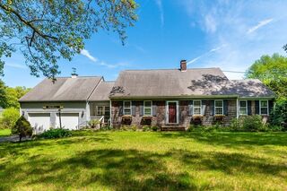 Photo of 63 Main Street Dover, MA 02030