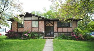 Photo of 19 Paul St Auburn, MA 01501