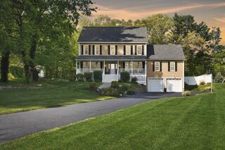Photo of 18 Pinedale Rd Middleton, MA 01949