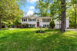 Photo of 1325 Rebecca Rd Dighton, MA 02764