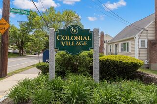 Photo of 5 Colonial Village Dr Arlington Heights, MA 02474