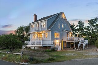 Photo of 24 Old Point Rd Newbury, MA 01951