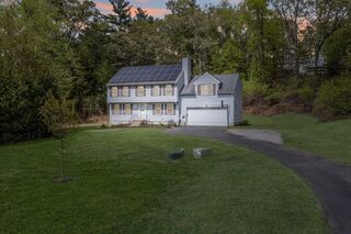 Photo of 18 Candlewood Dr Medway, MA 02053
