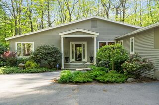 Photo of 26 Deer Run Wayland, MA 01778