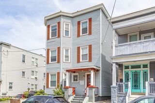 Photo of 14 Cottage St Chelsea, MA 02150