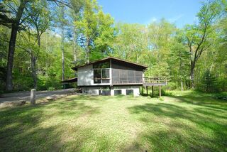 Photo of 201 Annursnac Hill Rd Concord, MA 01742