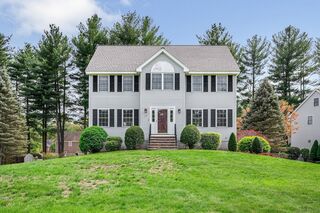 Photo of 120 Jennies Way Tewksbury, MA 01876