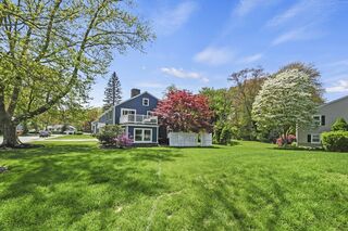 Photo of 8 Longbow Circle Lynnfield, MA 01940