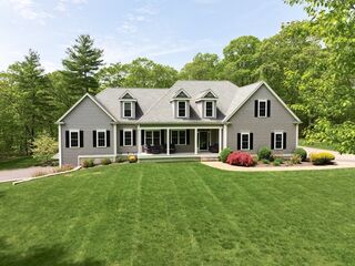 Photo of 2 Powers Rd. Mendon, MA 01756