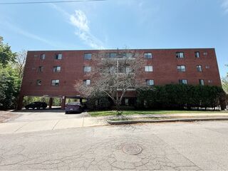 Photo of 209 Riverview Ave Auburndale, MA 02466
