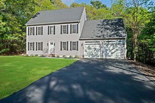 Photo of 10 William Ave Pembroke, MA 02359