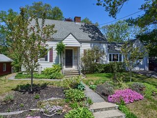 Photo of 35 Brook Rd Southbridge, MA 01550