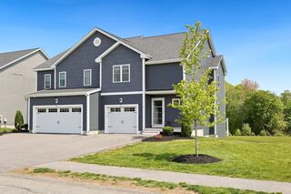Photo of 69 Riverside Dr Lakeville, MA 02347