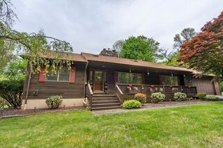 Photo of 25 Grandview Dr Southbridge, MA 01550