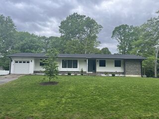 Photo of 24 Hillside Terrace Mansfield, MA 02048