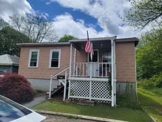 Photo of 73 Gifford Ave Dartmouth, MA 02747