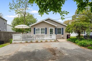 Photo of 42 Guillotte St Acushnet, MA 02743