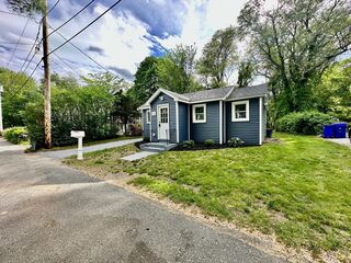 Photo of 12 English Rd Holbrook, MA 02343