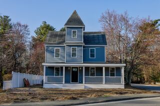Photo of 56 Grove Ave Wilmington, MA 01887